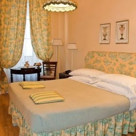Residenza Dei Pucci