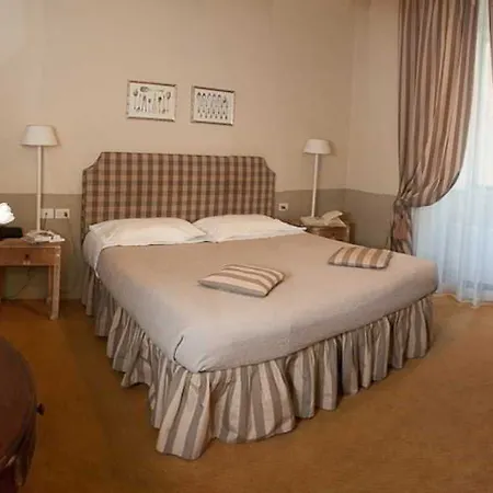 Residenza Dei Pucci