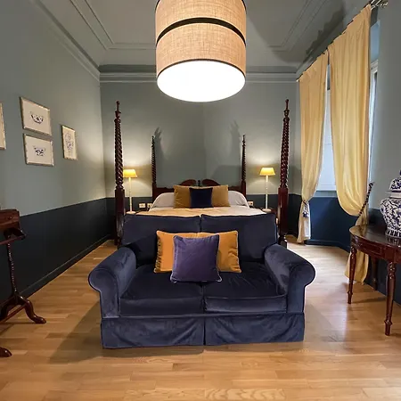 بيت ضيافة Residenza Dei Pucci 4*