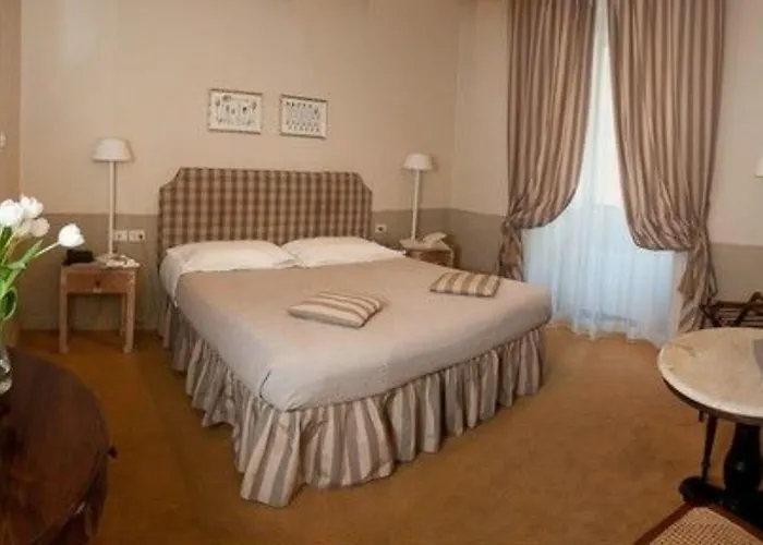 Residenza Dei Pucci Гостевой дом Флоренция